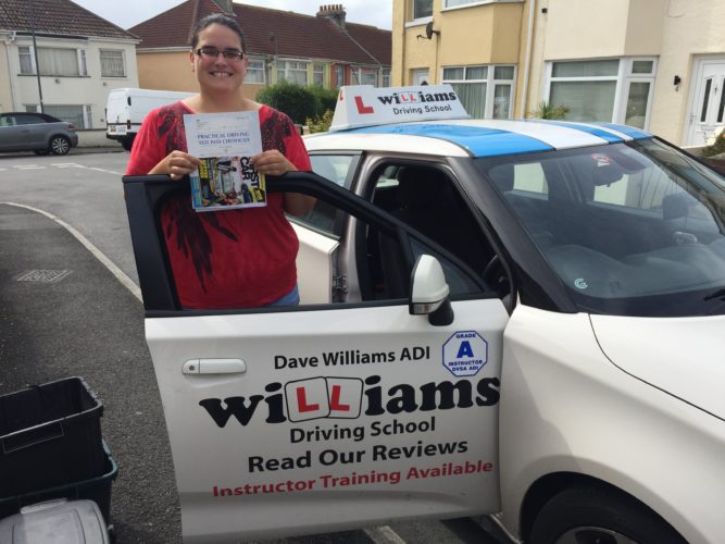 Best Driving Schools in Torquay