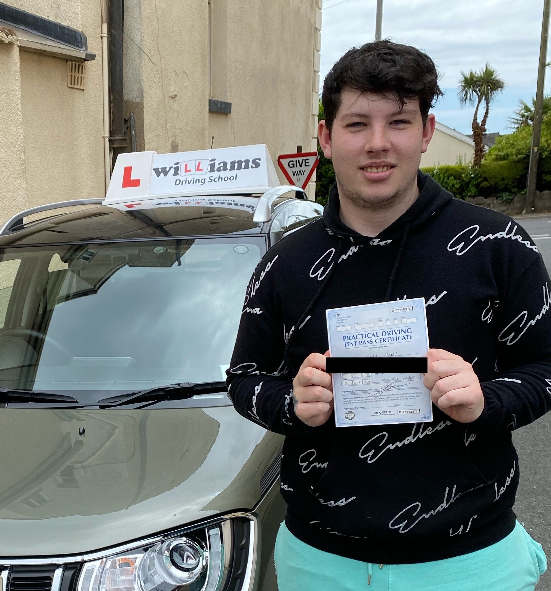 Rory McGuigan,Dawlish