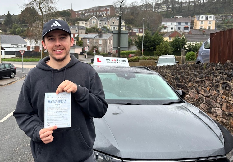 Sam from Torquay passed his practical driving test with Williams Driving School
