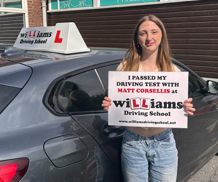 Alana Whyte from Totnes (South Brent) passed her practical driving test with Williams Driving School