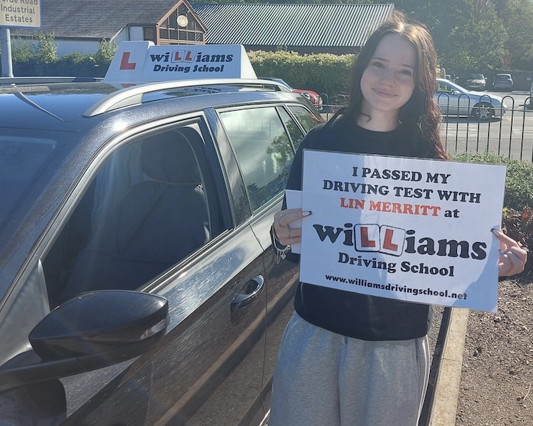 Cait Manning of Buckfastleigh passed her practical driving test with Williams Driving School.