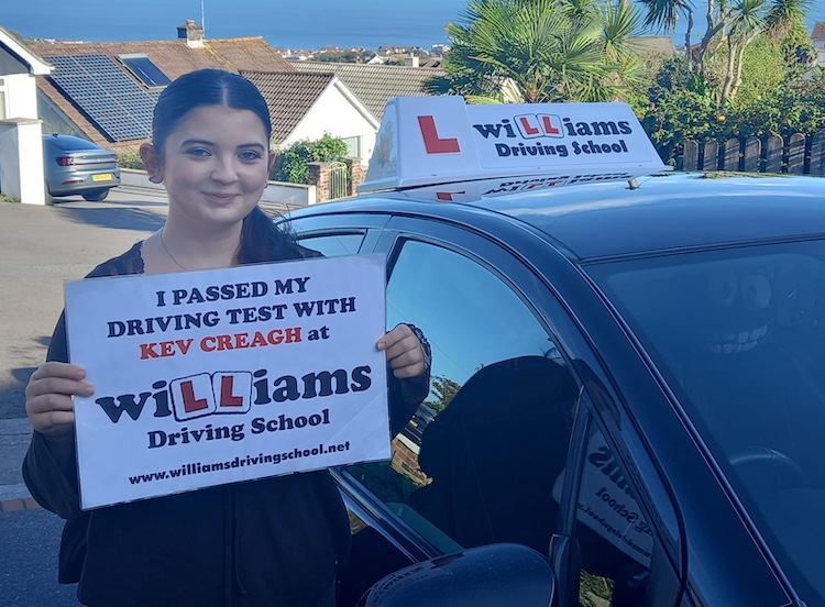 Maddy from Paignton passed her practical driving test with Williams Driving School